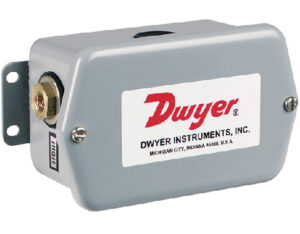 Dwyer 647 Differential Pressure Transmitter