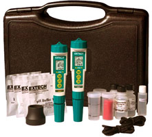 Extech DO610 Dissolved Oxygen/pH/Conductivity Kit