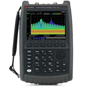 Keysight N9916B FieldFox Handheld Microwave Analyzer, 14 GHz